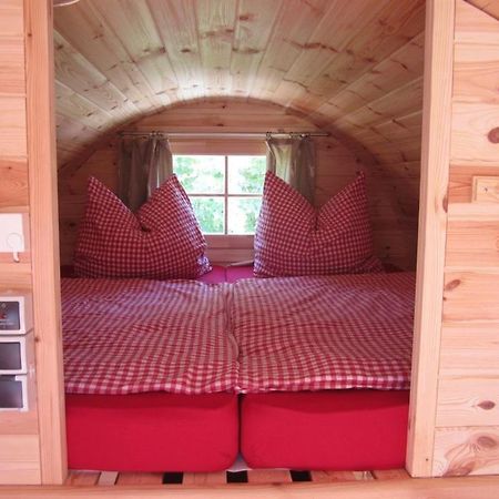 Schlaffass-Camping Gutshof Donauried Guenzburg Ngoại thất bức ảnh